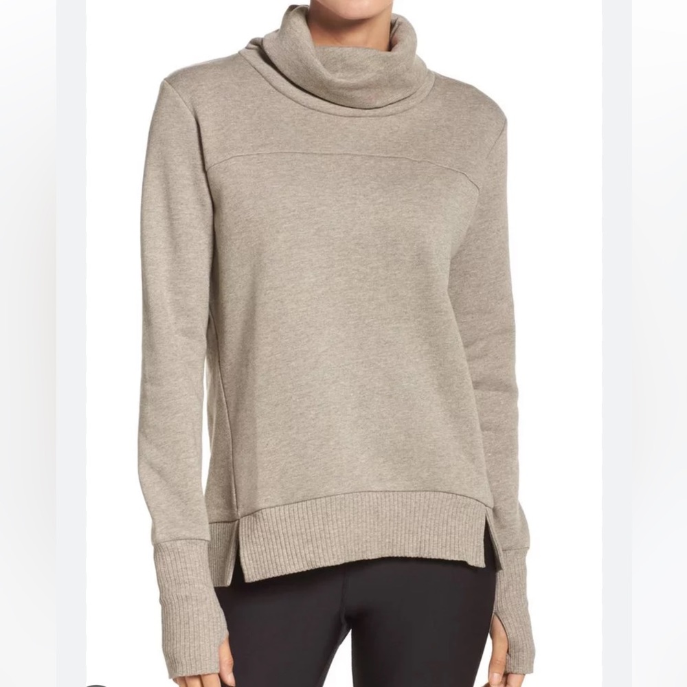ALO Yoga Tan Sweatshirt